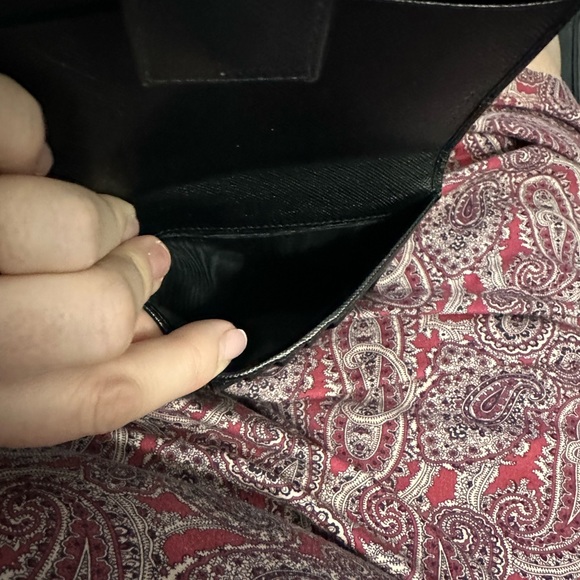 Authentic Prada Saffiano Leather Bifold Wallet. - Picture 13 of 16